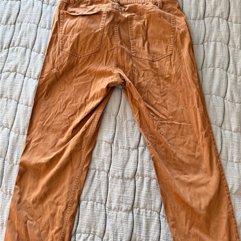Orvis Men's Tan Khaki Pants